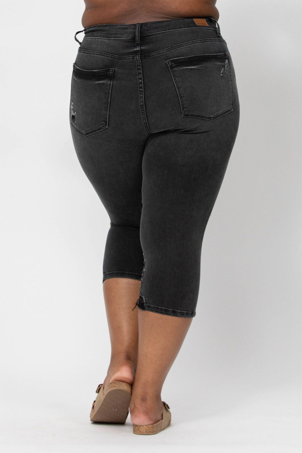 Judy Blue High Waist Black Distressed Skinny Capri