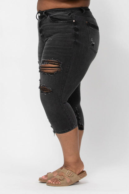 Judy Blue High Waist Black Distressed Skinny Capri