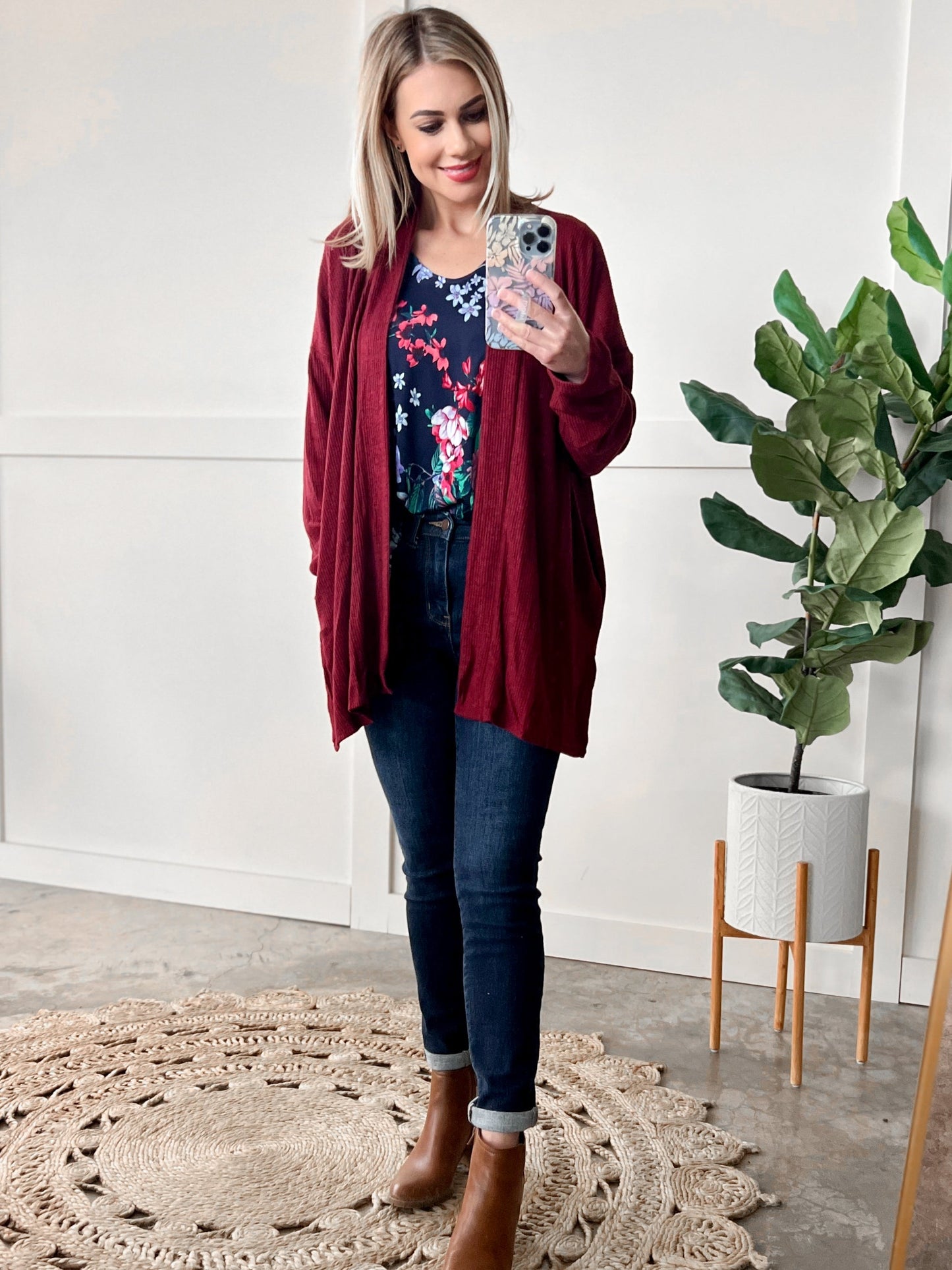 Cashmere Soft Open Front Cardigan With Pockets In Deep Heathered Burgundy