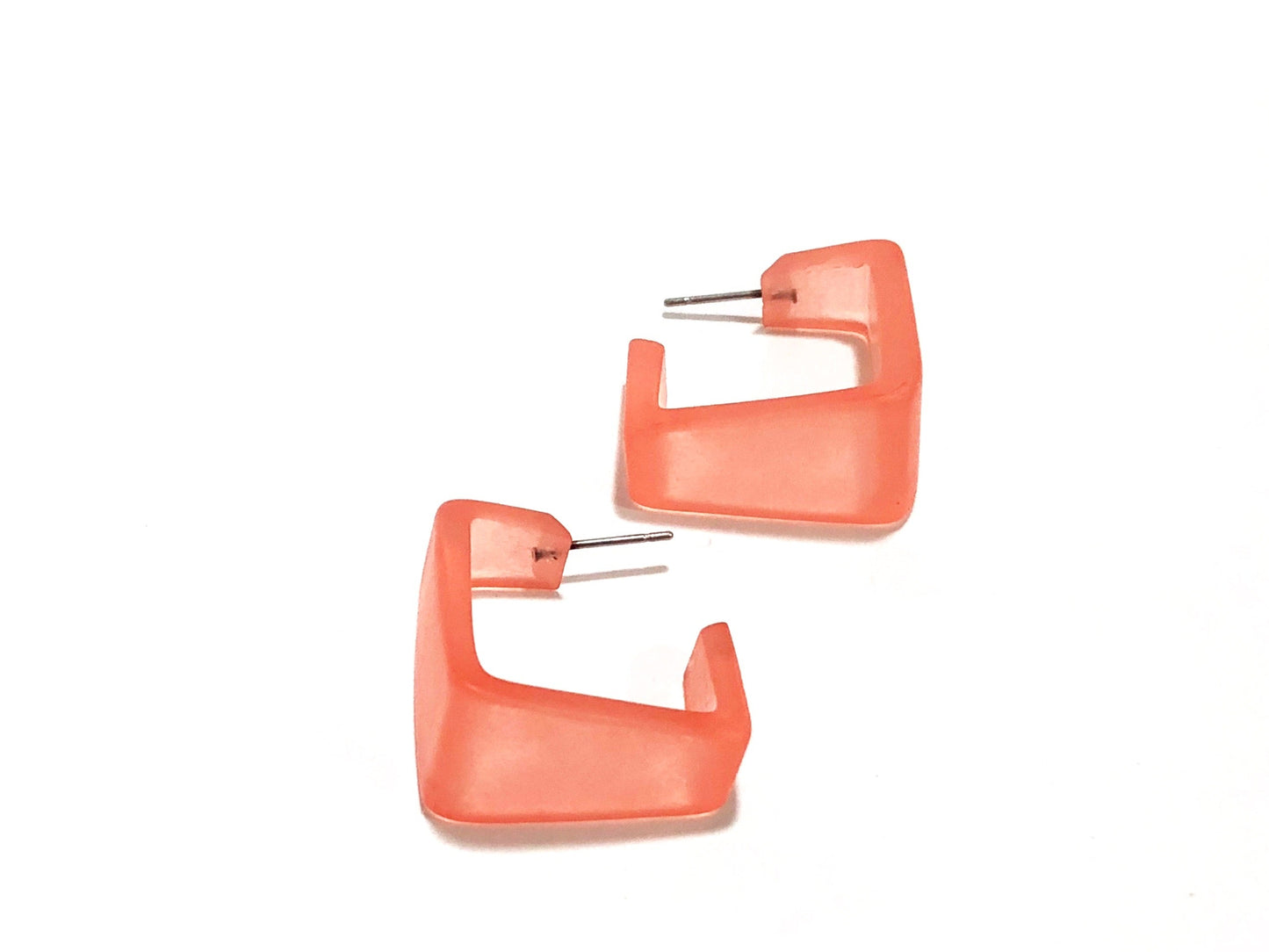 Wide Cubist Frosted Hoop Earrings