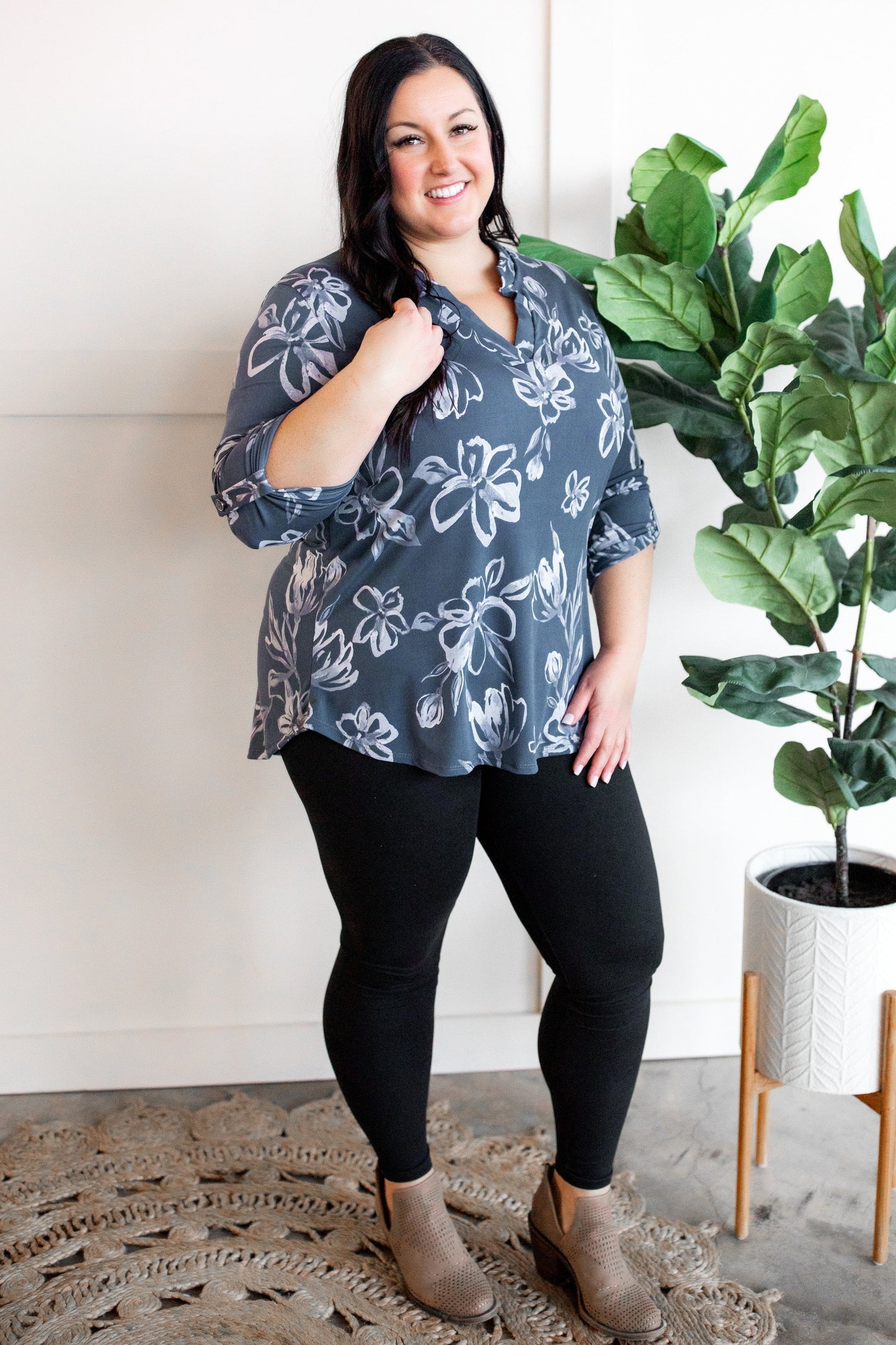 Gabby Front Top With Button Sleeve Detail In Silver Slate Blue Florals