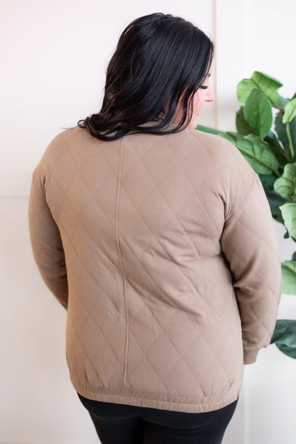 Quilted Jacket With Pockets In Warm Mocha